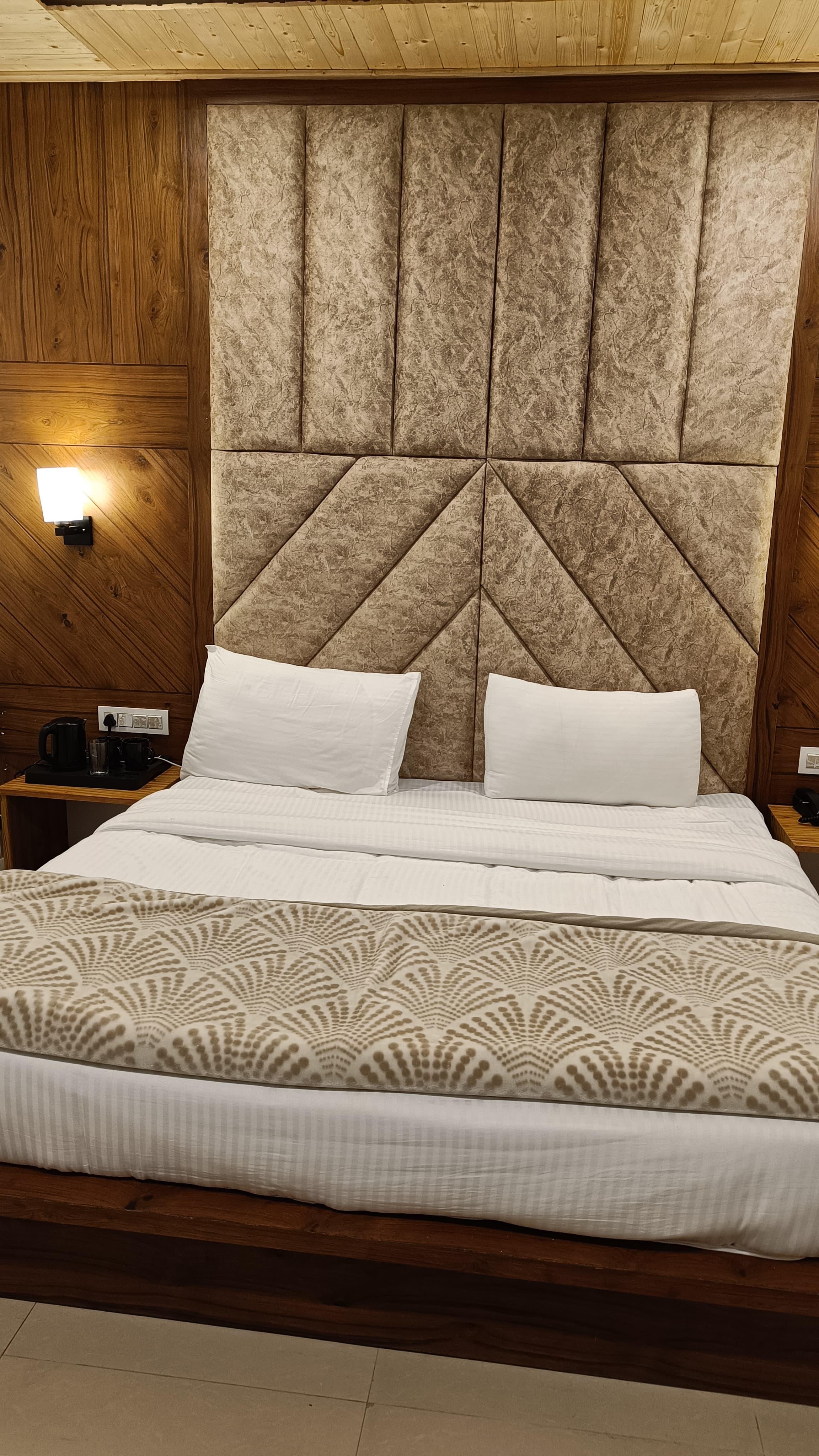 Vijay Lords Centric hotel in Badrinath - interior view 3