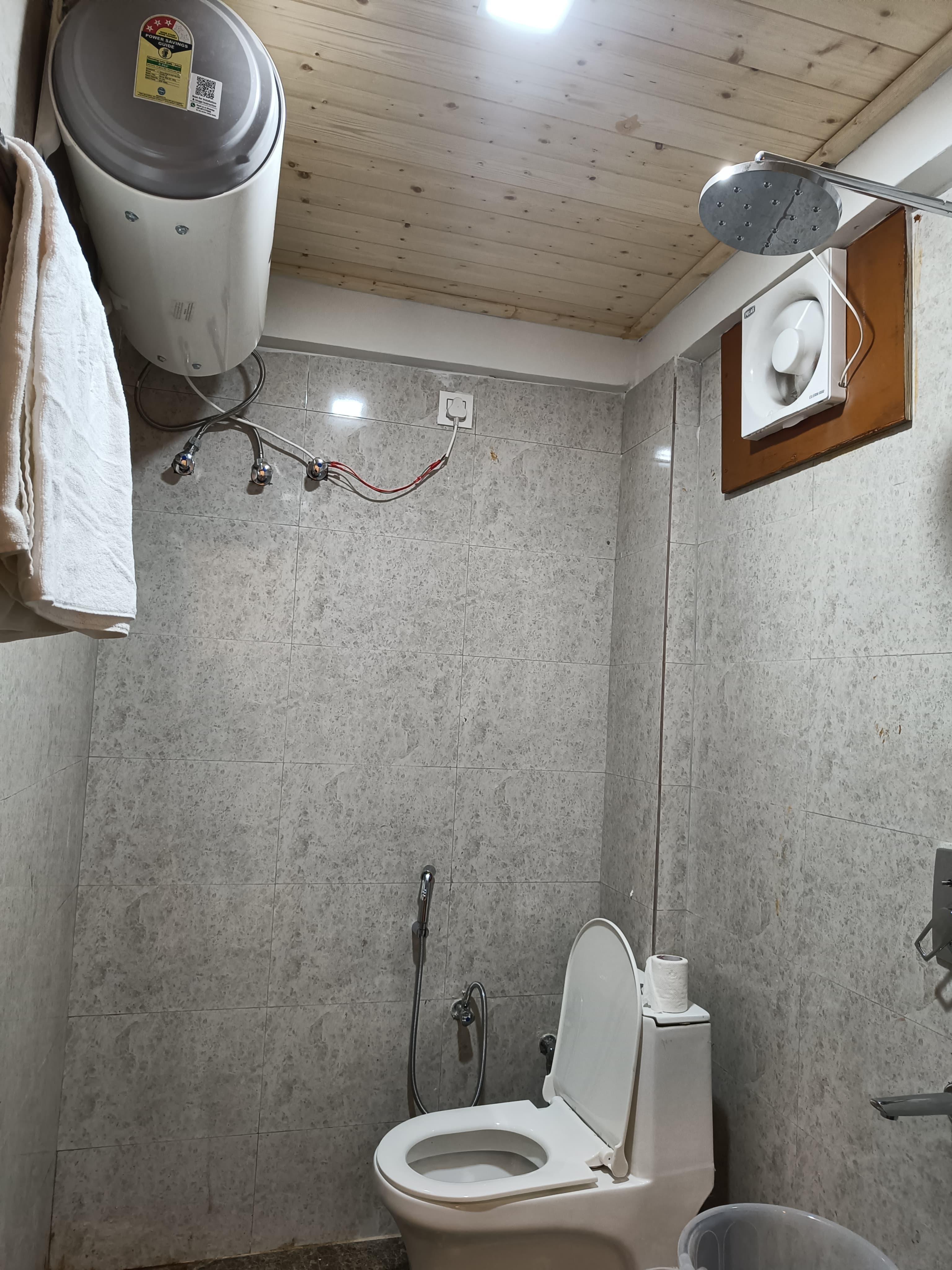 Vijay Lords Centric hotel in Badrinath - interior view 9